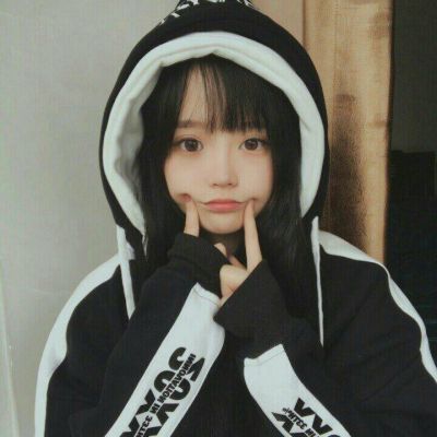 中秋咏怀借杜子美秋日述怀一百韵和寄柳州假鸣桑先生